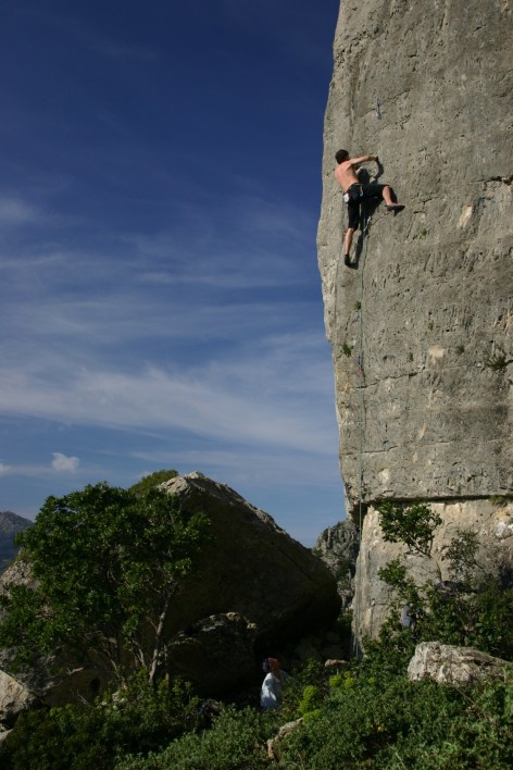 free climbing in sardinia